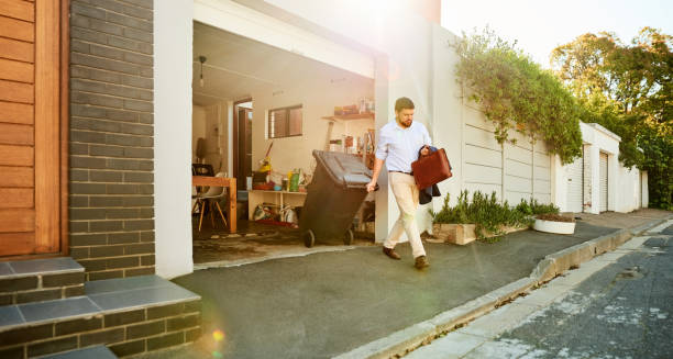 Best Basement Cleanout Services  in Wyandotte, MI
